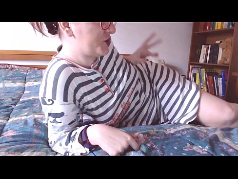 ❤️ Bu böyük qara xoruzu ağzına al kiçik qul Sikişmə videosu az.makesexnotwar.ru ️❤