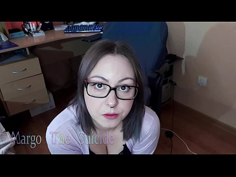 ❤️ Eynəkli Seksual Qız Kamerada Dildosunu Dərindən Əyir Sikişmə videosu az.makesexnotwar.ru ️❤