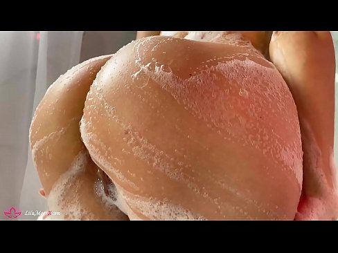 ❤️ Brunette, Duşda Güclü Orgazm Vermək üçün Vibratorla Pişiyi Mastürbasyon Etdirir Sikişmə videosu az.makesexnotwar.ru ️❤